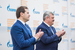 Глава Республики Коми Сергей Гапликов (справа) и генеральный директор ООО «Газпром трансгаз Ухта» Александр Гайворонский (слева)