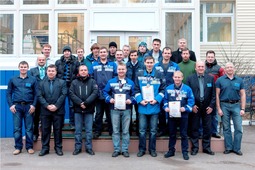 Участники конкурса профессионального мастерства на звание: «Лучший электромонтёр по ремонту и обслуживанию электрооборудования ООО "Газпром трансгаз Ухта" — 2013»