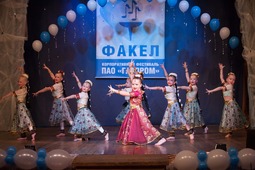 Младшая группа коллектива индийского танца «Лакшми Mini-1» (Приводинское ЛПУМГ ООО «Газпром трансгаз Ухта»)