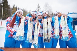 Лыжный марафон «Сияние Севера». Группа поддержки участников. 7 апреля 2024 года, г. Ухта (Республика Коми).