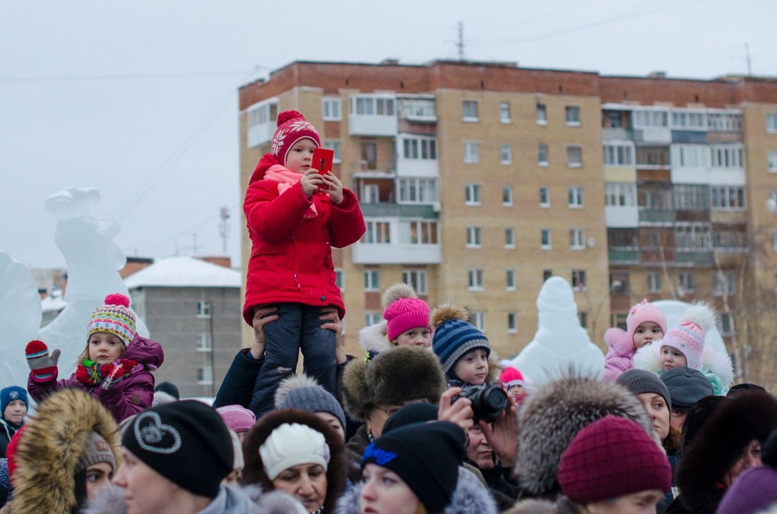 Комсомольская площадь в ухте