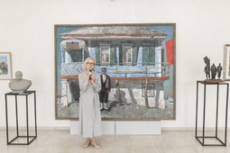 Открытие выставки «Эхо Победы: искусство, вдохновлённое подвигом», посвящённая 80-летию Великой Победы и Году защитника Отечества в России. Куратор выставки от Национальной галереи Республики Коми Ольга Владимировна Орлова. 6 мая 2025 года, г. Ухта (Республика Коми).