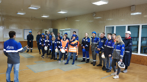 Молодые работники и студенты восьми вузов побывали на производственных объектах Приводинского ЛПУМГ