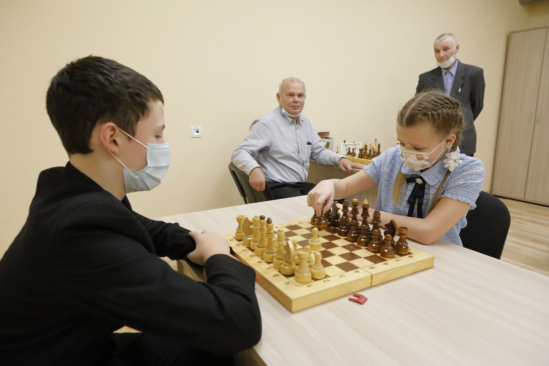 Первые посетители комплекса уже опробовали шахматный зал (фото предоставлено пресс-службой Правительства Вологодской области)