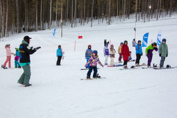 Уроки для юных сноубордистов
