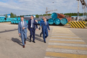 Визит генерального директора ООО «Газпром трансгаз Ухта» в Управление материально-технического снабжения и комплектации. Осмотр объектов на базе промышленно-технического обеспечения и комплектации. 19 июня 2024 года, г. Ухта (Республика Коми).