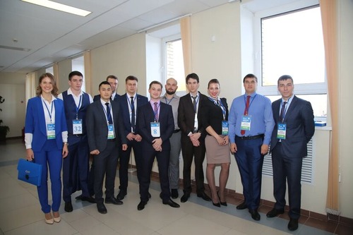 Участники конкурса на звание "Лучшего молодого работника ПАО "Газпром"