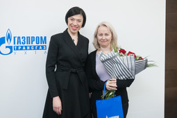Анна Духанова, главный бухгалтер Общества (слева), и Светлана Иванова, ведущий экономист отдела налогов Общества — Лауреат в номинации „Лучший налоговый консультант“ в конкурсе „Лучший бухгалтер ПАО „Газпром“ по итогам 2019 года