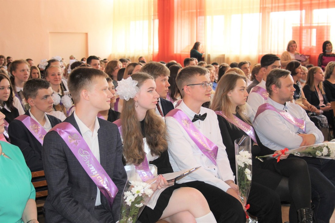 Из «Газпром-класса» п. Шексна Вологодской области в этом году выпустились 23 школьника, один из них — обладатель золотой медали