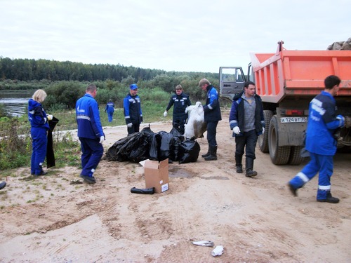 Каждую осень в Юбилейном ЛПУМГ ООО «Газпром трансгаз Ухта» проходит акция «Речная лента», по очистке берегов рек от мусора и бытовых отходов.