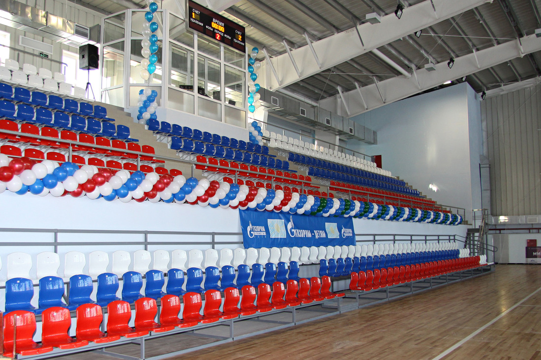 3 февраля 2012 г. в Ухте открыт спорткомплекс с универсальным игровым залом. Вклад «Газпрома» составил 100 миллионов рублей