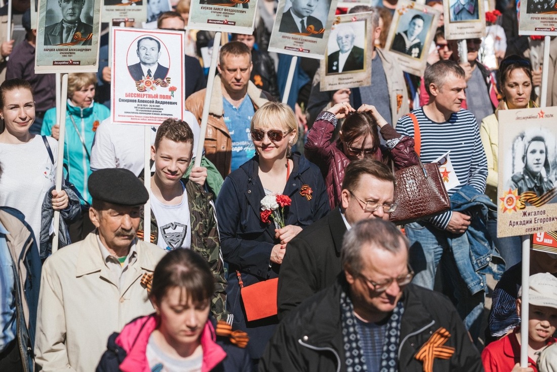 Работники ООО «Газпром трансгаз Ухта» поддержали акцию «Бессмертный полк»