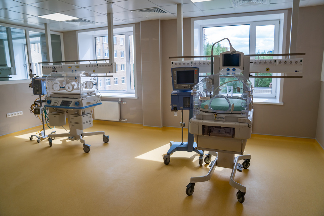 Роддом был дооснащен новыми инкубаторами интенсивной терапии для новорожденных