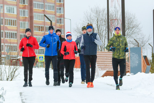 Дистанции преодолели 925 любителей бега из 54 субъектов и 163 городов России