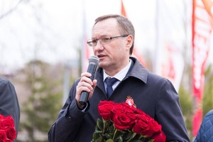 Торжественное открытие военно-мемориальных объектов в ухтинском сквере мемориального комплекса «Вечный огонь». Генеральный директор ООО «Газпром трансгаз Ухта» Андрей Дмитриевич Баранов. 7 мая 2025 года, г. Ухта (Республика Коми).