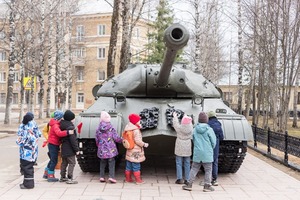 Торжественное открытие военно-мемориальных объектов в ухтинском сквере мемориального комплекса «Вечный огонь». 7 мая 2025 года, г. Ухта (Республика Коми).