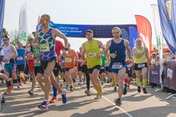 Взрослые участники соревновались на трёх дистанциях: 5 км, 10 км, 21,1 км