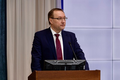 12 марта в рамках конференции работников ООО «Газпром трансгаз Ухта» генеральный директор предприятия Андрей Дмитриевич Баранов подвёл итоги за 2023 год и дал старт проведению благотворительного марафона #ДОБРАЯВОЛЯ в 2024 году.