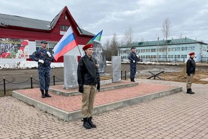 Торжественное открытие военно-мемориального объекта в сквере у мемориального комплекса «Память».  9 мая 2025 года, пос. Синдор (Республика Коми).