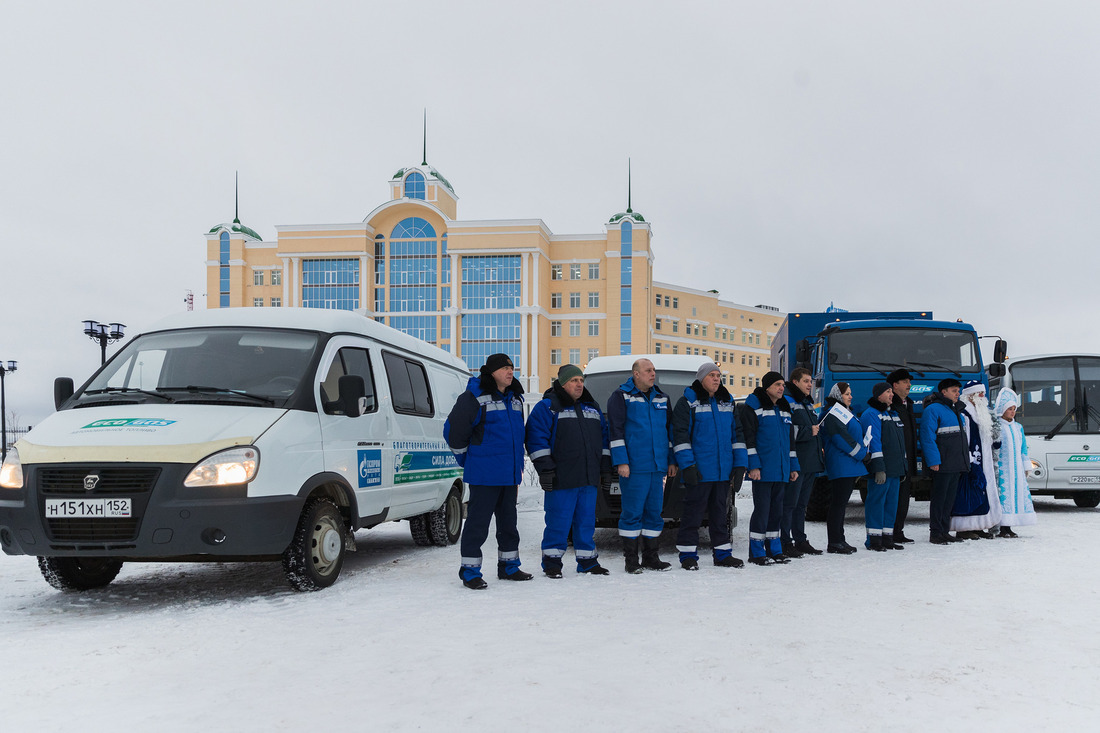 Несколько единиц техники преодолеют более 2500 километров пути