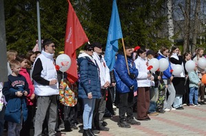 Торжественное открытие военно-мемориального объекта в сквере у памятного знака «Содружество фронта и тыла». 8 мая 2025 года, г. Микунь (Республика Коми).