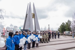 Торжественное открытие военно-мемориальных объектов в ухтинском сквере мемориального комплекса «Вечный огонь». 7 мая 2025 года, г. Ухта (Республика Коми).