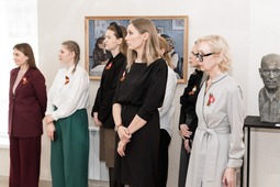 Открытие выставки «Эхо Победы: искусство, вдохновлённое подвигом», посвящённая 80-летию Великой Победы и Году защитника Отечества в России. 6 мая 2025 года, г. Ухта (Республика Коми).