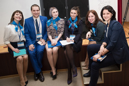 13 и 14 апреля в Ухте состоялcя IX семинар-совещание председателей Советов молодых специалистов филиалов (СМС) ООО «Газпром трансгаз Ухта». Традиционное событие собрало около 50 участников и гостей из молодежных организаций Ухты и дочерних обществ ПАО «Газпром