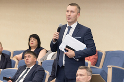 Участники Совета руководителей ООО «Газпром трансгаз Ухта» задавали интересующие вопросы. 21-23 ноября 2023 года, г. Ухта (Республика Коми).
