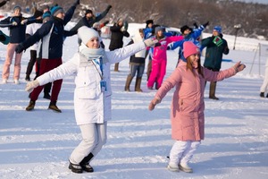 Спортивно-патриотический фестиваль «Зимние игры». Разминка участников. 16 февраля 2025 года, г. Ухта (Республика Коми).